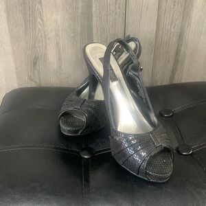 White House Black Market Black Faux Snake Skin Open Toe Pleated Shoes Size 6.5M